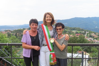 Un chilo e 32 grammi: la misura record del pomodoro vincitore dell’ambitissimo concorso