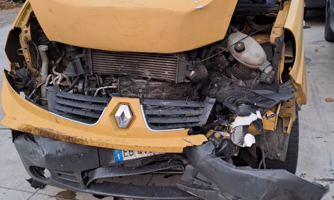 Schianto sul Provinciale nella notte: due feriti