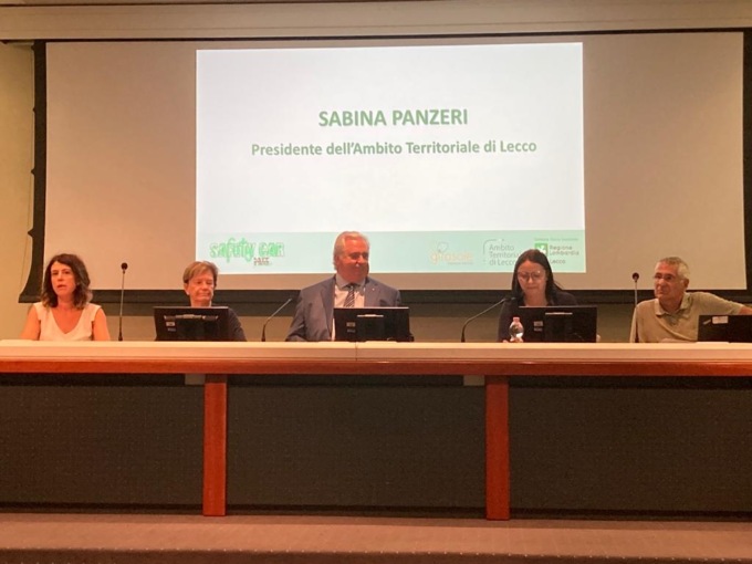 Safety Car: una mostra per combattere l’uso di alcol e droga al volante