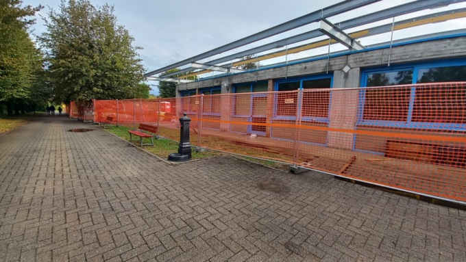 Scuola allagata, i ragazzi tornano in aula
