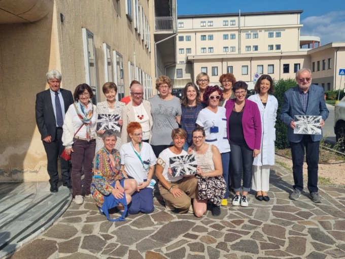 Tumore al seno, il calendario delle pazienti per sostenere Faresalute