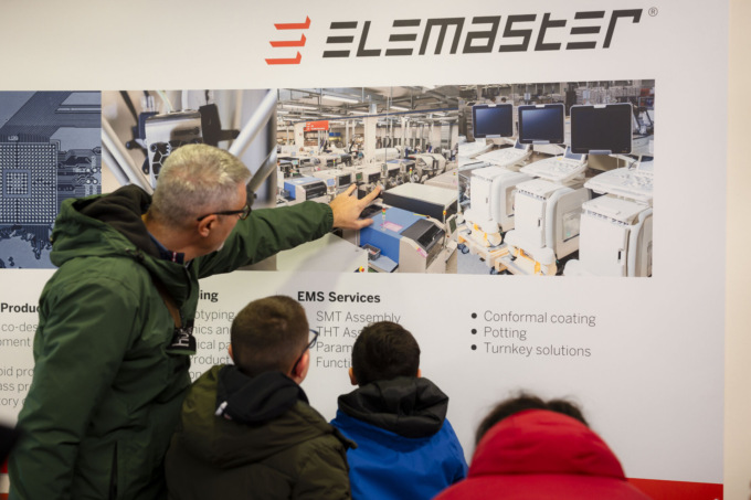 Lomagna: grande festa per i 45 anni di Elemaster