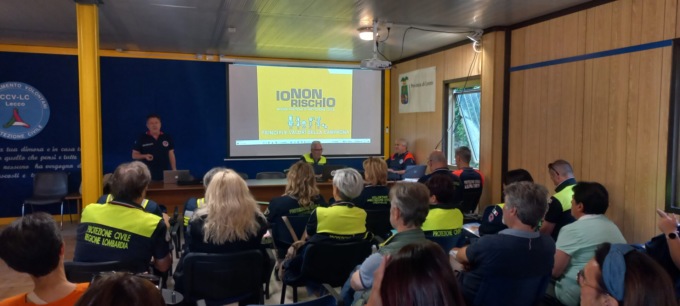 Io non rischio scuola: volontari al Viganò di Merate