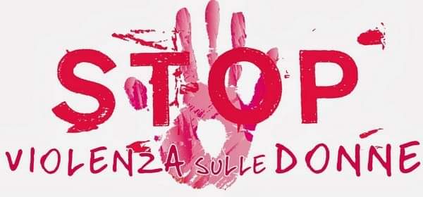 Stop violenza sulle donne, la vetrina della Pro Loco di Robbiate si tinge di rosso