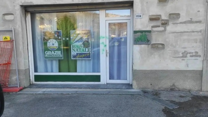 Vandalizzata la sede della Lega di Pontida