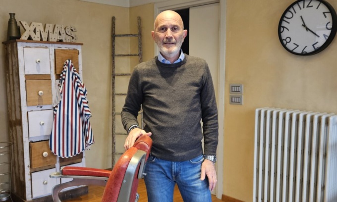 Mezzo secolo di “lavate di capo”: il mitico Silvano appende le forbici al chiodo