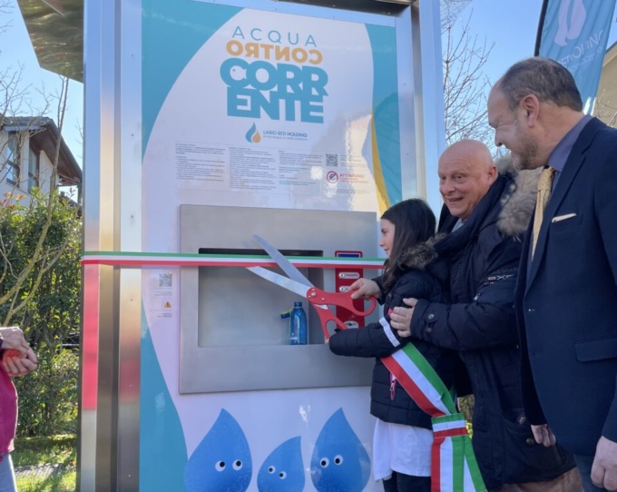 Sirtori: attivata la nuova casetta dell’acqua di via Leopardi