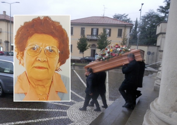 Funerale senza sepoltura, i parenti della defunta: «E’ stato terribile, resteremo segnati a vita»