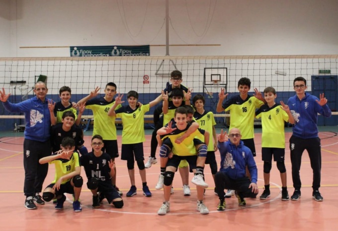 Pallavolo Missaglia: l’U15 vince il derby con Merate e sale seconda in classifica FOTO