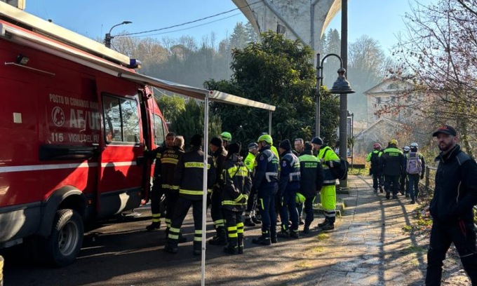 Disperso nel Lambro, Vigili del fuoco in azione