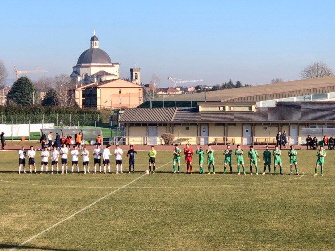 Calusco Calcio, due rigori sbagliati e un fuorigioco che fa discutere: è ko