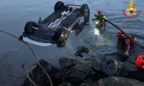 Grave incidente a Colico: un'auto finisce nel lago, morta una donna
