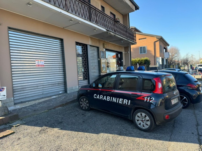 Lite tra due persone, un uomo finisce in ospedale