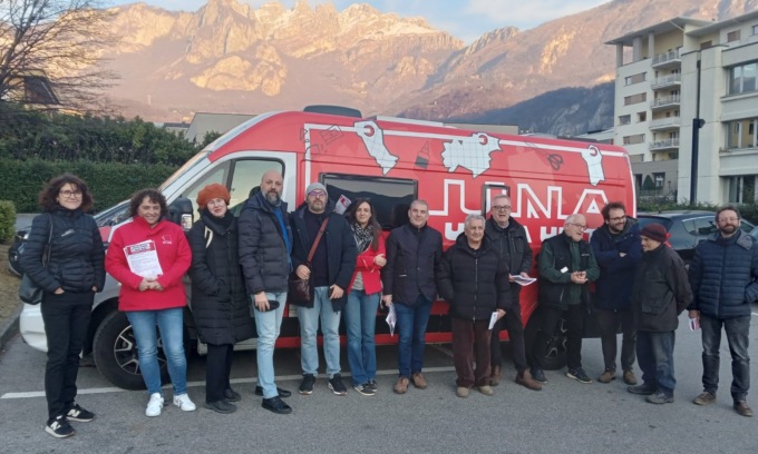 “No all’Autonomia differenziata”, arriva a Lecco il “camper per unire l’Italia”