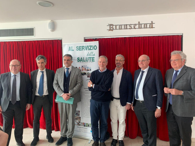 Vertice tra Bertolaso e i nuovi dirigenti della sanità lecchese