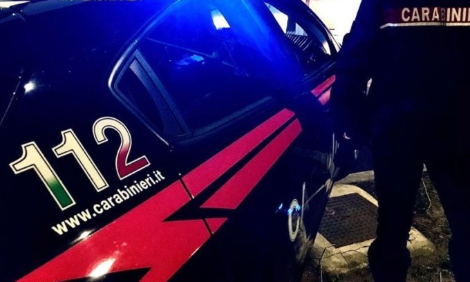 Tentata rapina a bordo di un treno, arrestate due persone