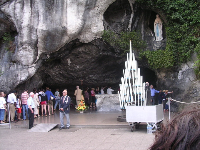 Pellegrinaggio a Lourdes con gli ammalati