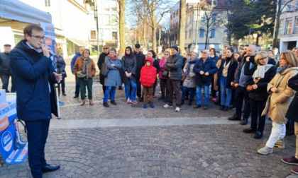 Elezioni, ViviamoMerate si presenta con il candidato sindaco Mattia Salvioni