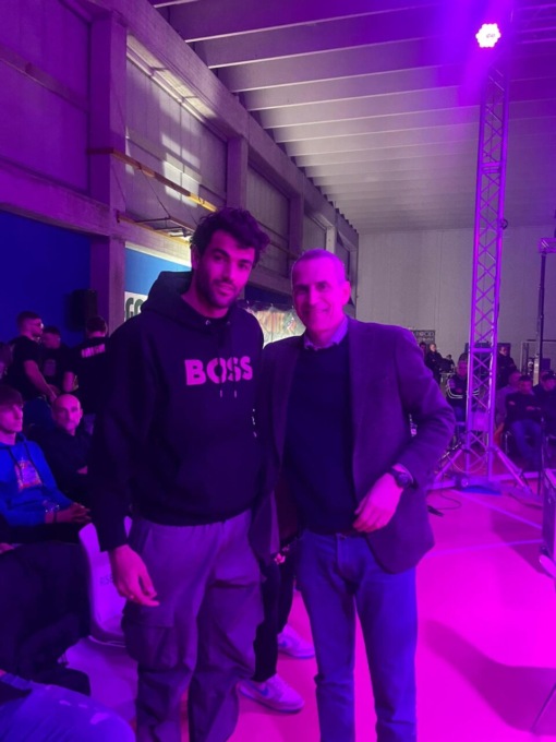 Matteo Berrettini ospite a sorpresa alla «Merate Fight Night»