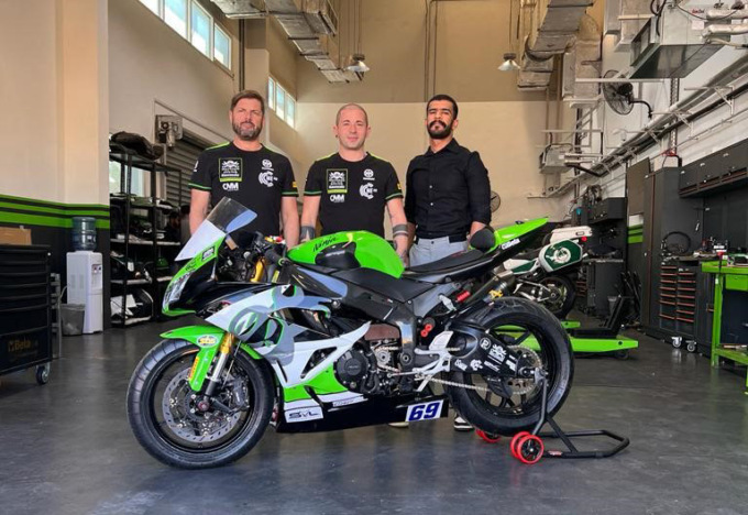 Motozoo Me Air Racing debutta nell’UAE Supersport e Superstock Championship