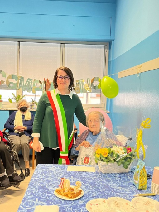 Grande festa, Giovanna Ghedini taglia il traguardo dei 102 anni