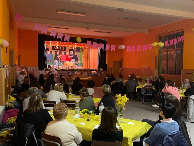 Colle Brianza, una cena in giallo per festeggiare le donne