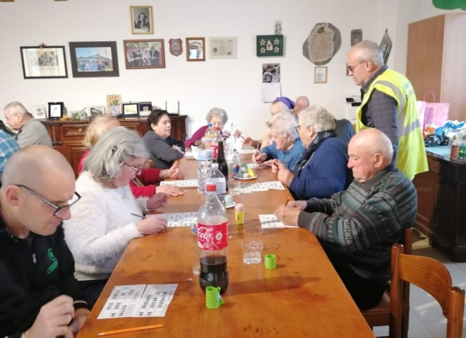 Pranzo sociale e tombola allo “Spazio Anziani”