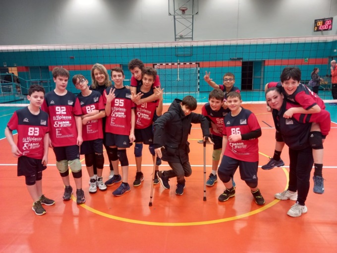 Pallavolo Cisano: terza vittoria di fila per l’U13, l’U15 si supera contro Levate