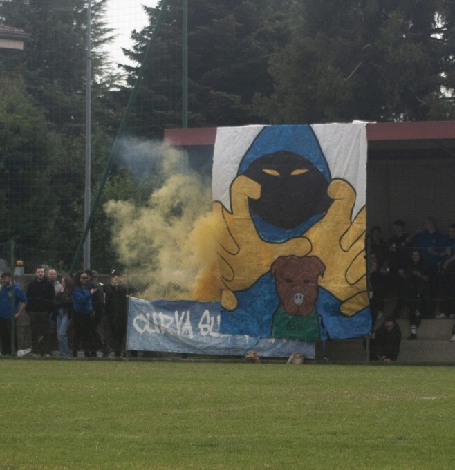 Audace Osnago, la coreografia degli ultras fa il giro d’Italia