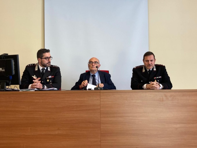 Sparò ad un collega: camionista 59enne in manette