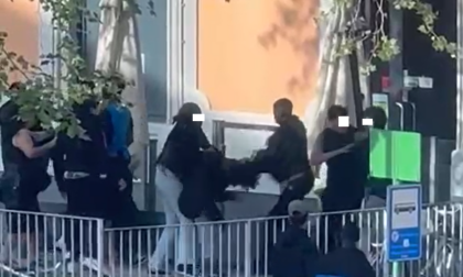 Maxi rissa in stazione, all’arrivo delle forze dell’ordine i ragazzi si disperdono