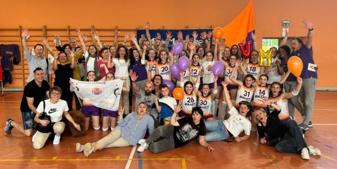 Volley Nibionno, la squadra U12 Viola sul tetto della provincia di Lecco!