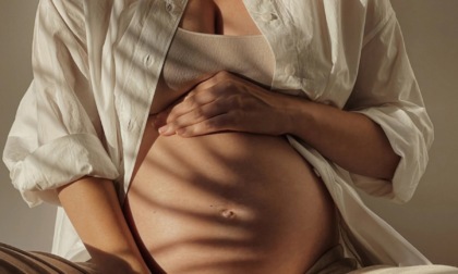 Un parto sereno con l’Hypnobirthing: se ne parla a OIgiate