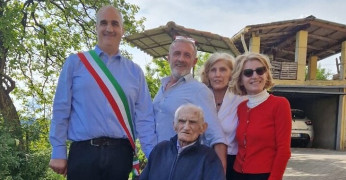 Grande festa a Missaglia per i 100 anni di Rino Manzoni
