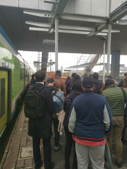 Treni bloccati, la segnalazione di Eleonora Lavelli