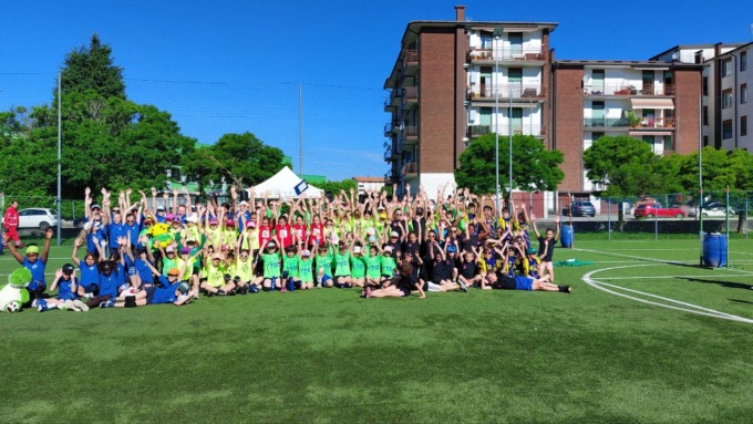 A Barzago il raduno minivolley fa centro: oltre 130 bambini e bambine sui campi di gioco FOTOGALLERY