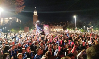 Festa Atalanta in tutta la Bergamasca MANDACI LE TUE FOTO