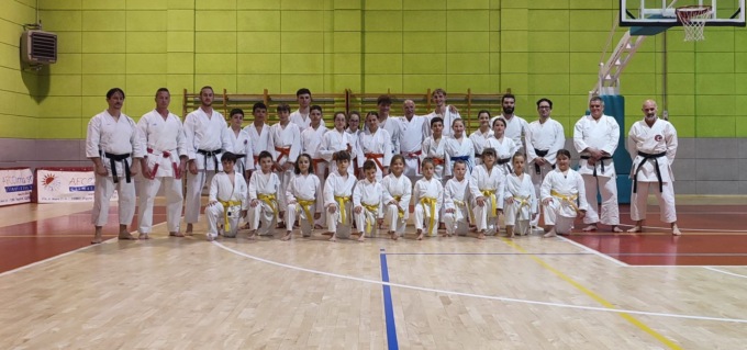 Esami di passaggio di grado per gli atleti dell’Asd Bushi Karate-Do