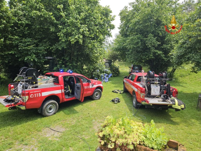 Incendio a Valgreghentino: Vigili del fuoco mobilitati