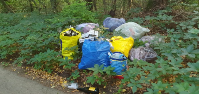 Abbandono di rifiuti: incivile beccato e sanzionato