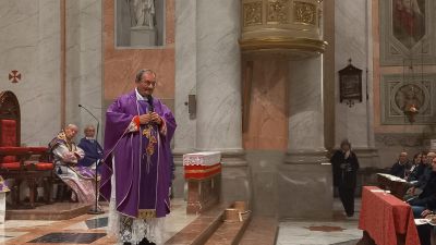 Violenza contro le donne: il parroco propone due iniziative per sensibilizzare