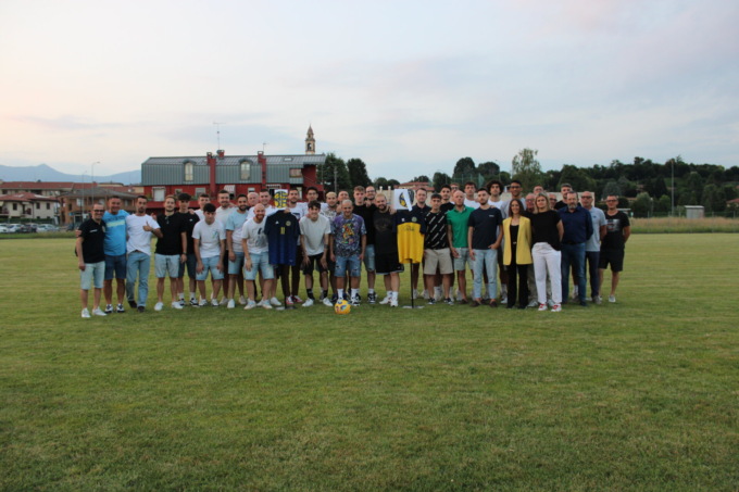 Barzago Calcio, entusiasmo da neopromossa: i gialloblu scendono di nuovo in campo