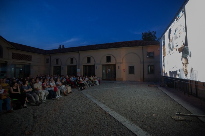 Cinema sotto le stelle a Villa Greppi