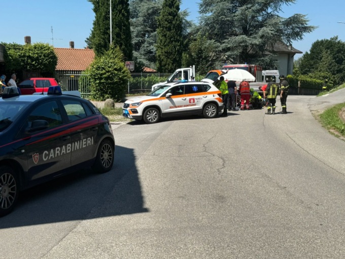 Ciclista investito, è gravissimo