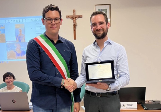 Pubblico encomio all’ex comandante della Polizia locale