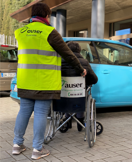 Auser non si ferma per le ferie: “nessuno rimanga solo”
