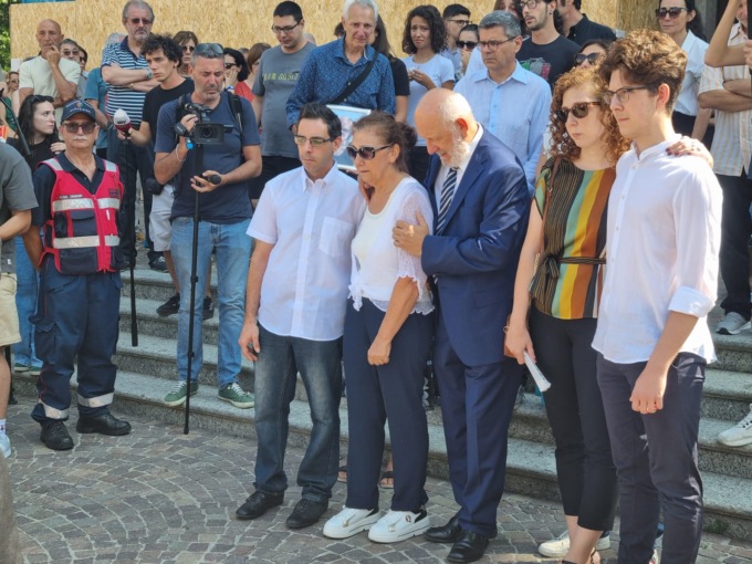 Omicidio Terno d’Isola, anche Sergio Ruocco al presidio a Bergamo contro la violenza di genere