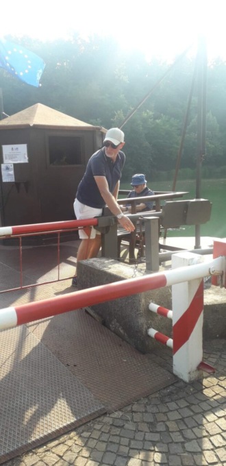 Imbersago, il sindaco Vergani al timone del traghetto leonardesco