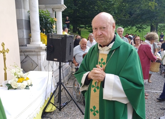 Riprendono le Messe col Cardinal Ravasi: oltre 100 persone presenti