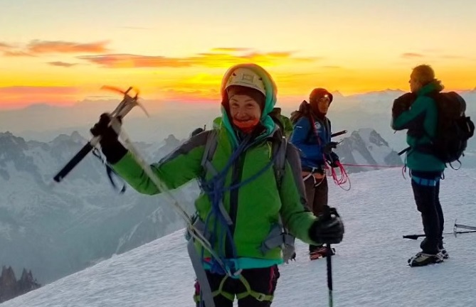 Sara Bonfanti da record: nel 2022 il Sentiero d’Italia, ora anche la vetta del Monte Bianco